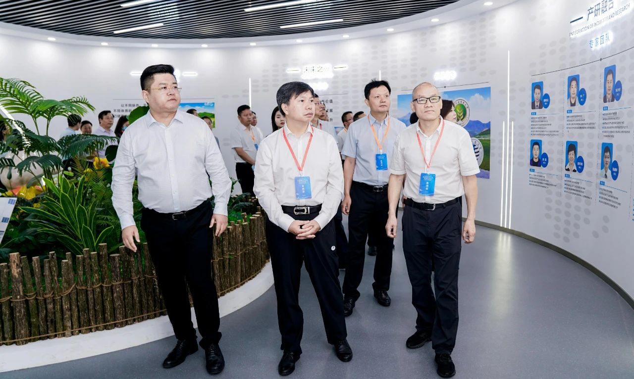 1693378284368096659.jpg 4d56f364915f0676eb59b334b4eb0ff4.jpg